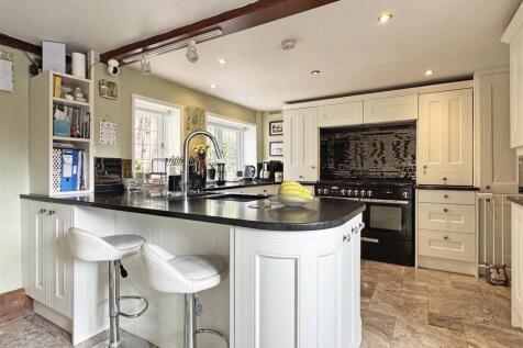 Kitchen.jpg