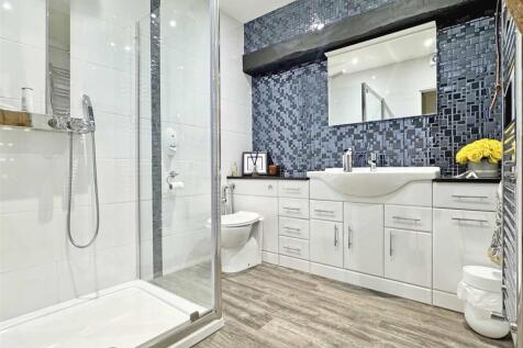 G:F Shower Room.jpg