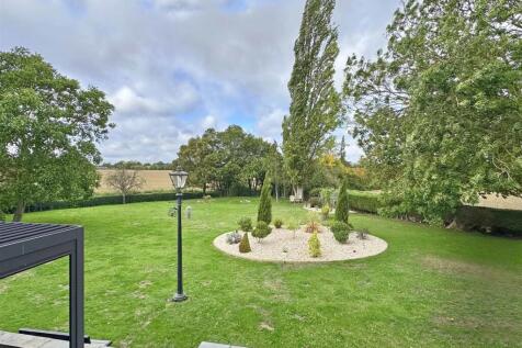 Rear Garden.jpg