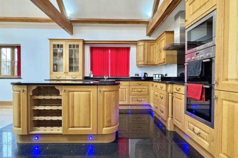 Kitchen.jpg