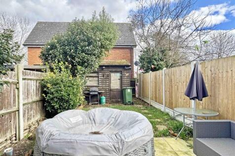 Rear Garden b.jpg