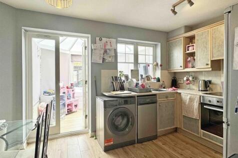 Kitchen.jpg