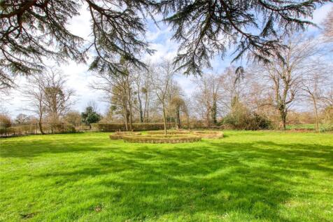 Communal Grounds