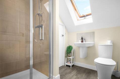 Family Shower Room