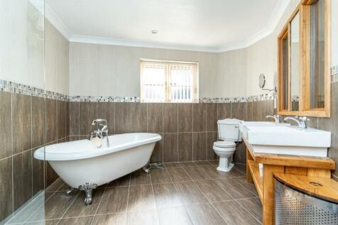 welland farm house -21.jpg