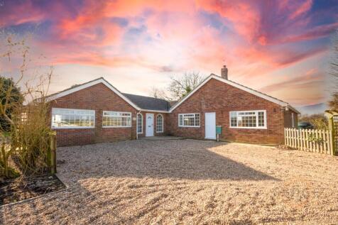 holly lodge -07.jpg