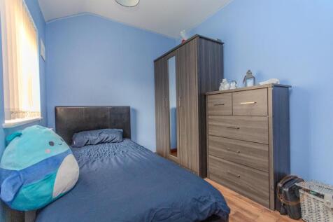 14 johnson avenue-03.jpg