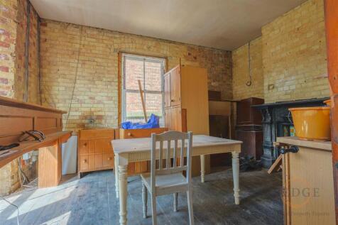 122 winsover-04.jpg
