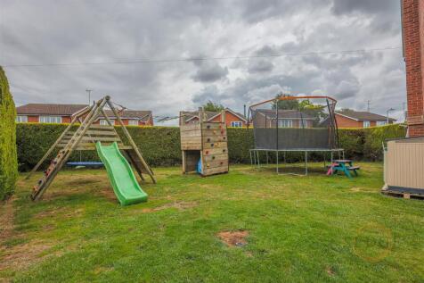 13 meadway -22.jpg