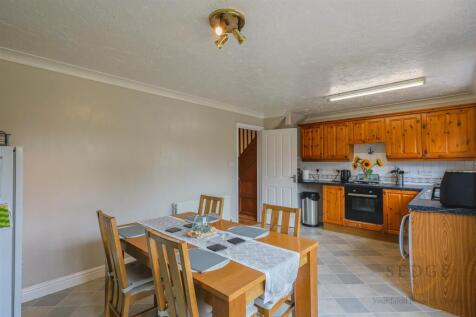 44 edgefield-09.jpg