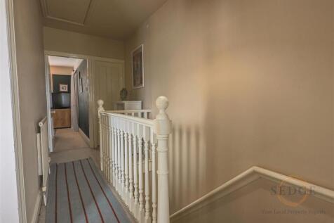 crowland-05.jpg
