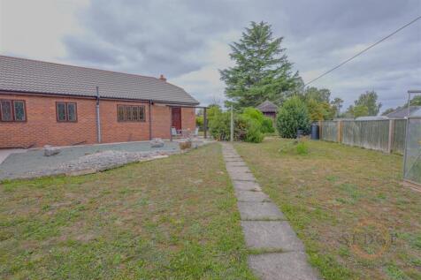 lumely lodge -15.jpg