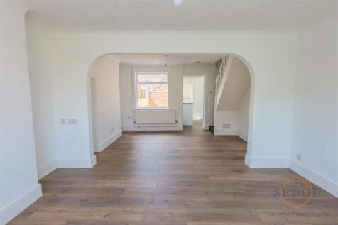 33 frieston-02.jpg