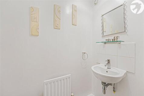 Ground Floor Wc