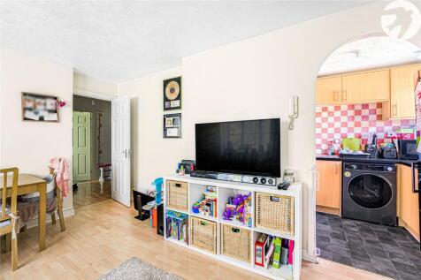 Reception / Kitchen
