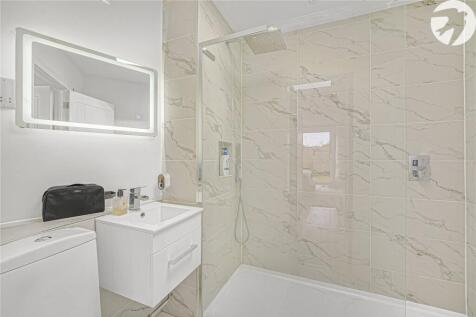 En Suite G/Floor
