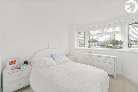 G/Foor Bedroom