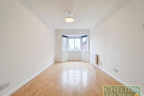 Living Room/Kitchen