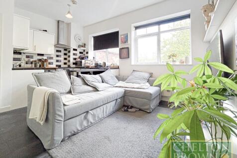 Living Room/Kitchen