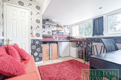 Lounge/Kitchen