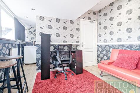 Lounge/Kitchen