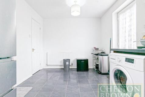 Dining/Kitchen