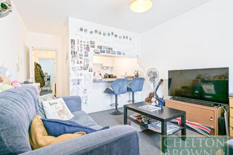 Living Room/Kitchen