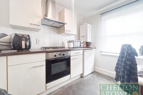 Living Room/Kitchen