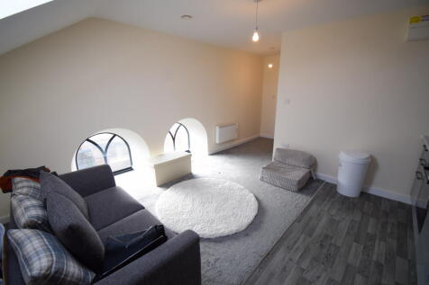 Kitchen/Living Area