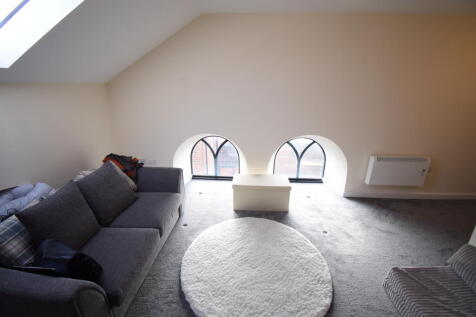 Kitchen/Living Area