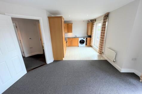 Living Room/Kitchen