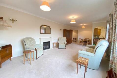Another view of the Sitting/Dining Room