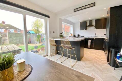 The Kitchen/Diner