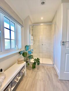 The En Suite
