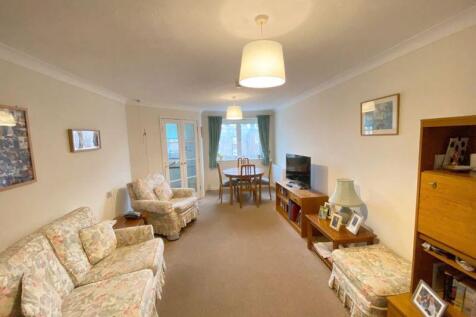 The Sitting/Dining Room