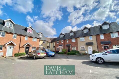 A general view of Turnpike Court