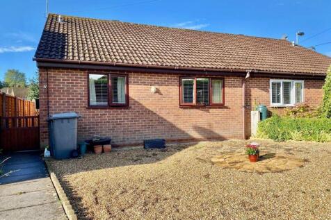 2 Wylye Close
