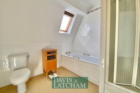 The En-Suite Bathroom