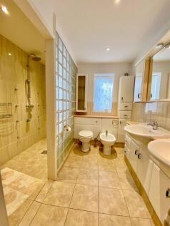 The En-Suite Wet Room