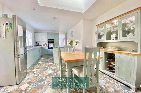 Another view of the Kitchen