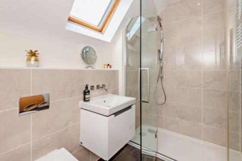 Bedroom 2 En Suite