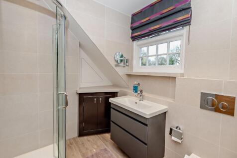 En Suite Shower Room