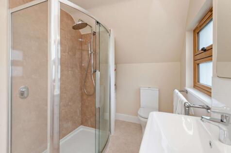 Family Shower Room