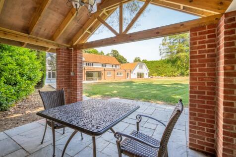 Bbq Shelter