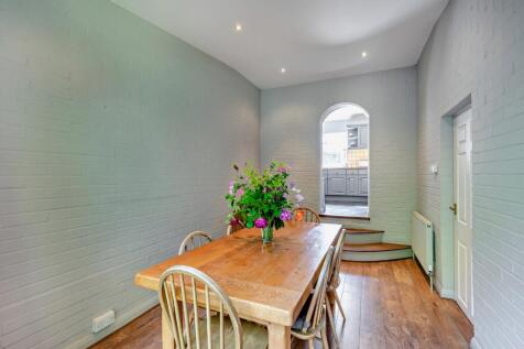 Breakfast Room