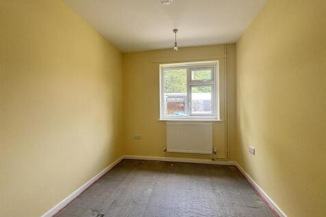 Bedroom 3.JPEG