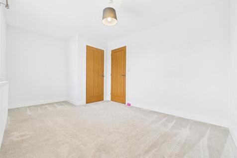 Bedroom 2.jpg
