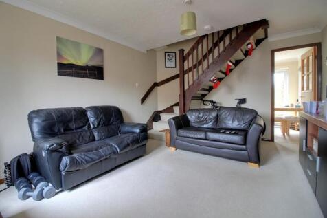 Living Room.jpg
