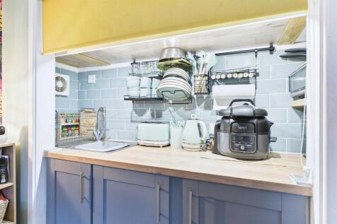 Coffee Area to Sitting Room.jpg