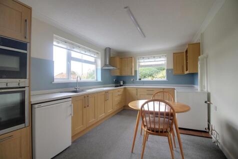 AD0530 Kitchen/Breakfast Room.jpg